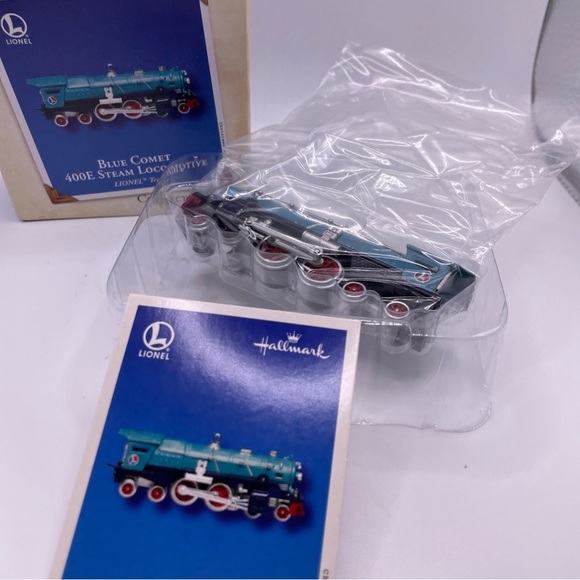 2002 Hallmark Lionel Keepsake Ornament Blue Comet 400E Steam Locomotive Train#18 - Picture 1 of 6